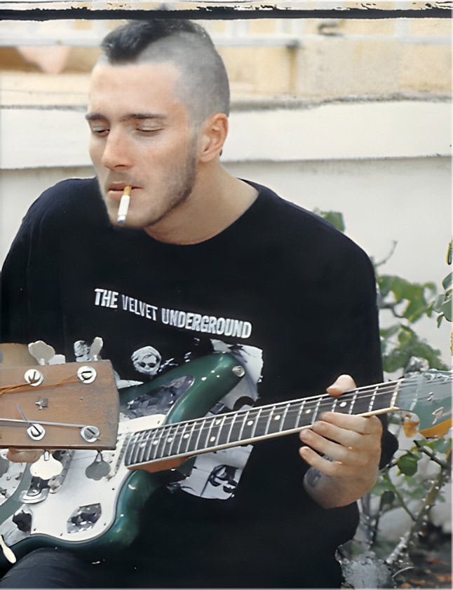 John Frusciante's 1966 Fender Jaguar (Under the Bridge) | Ground