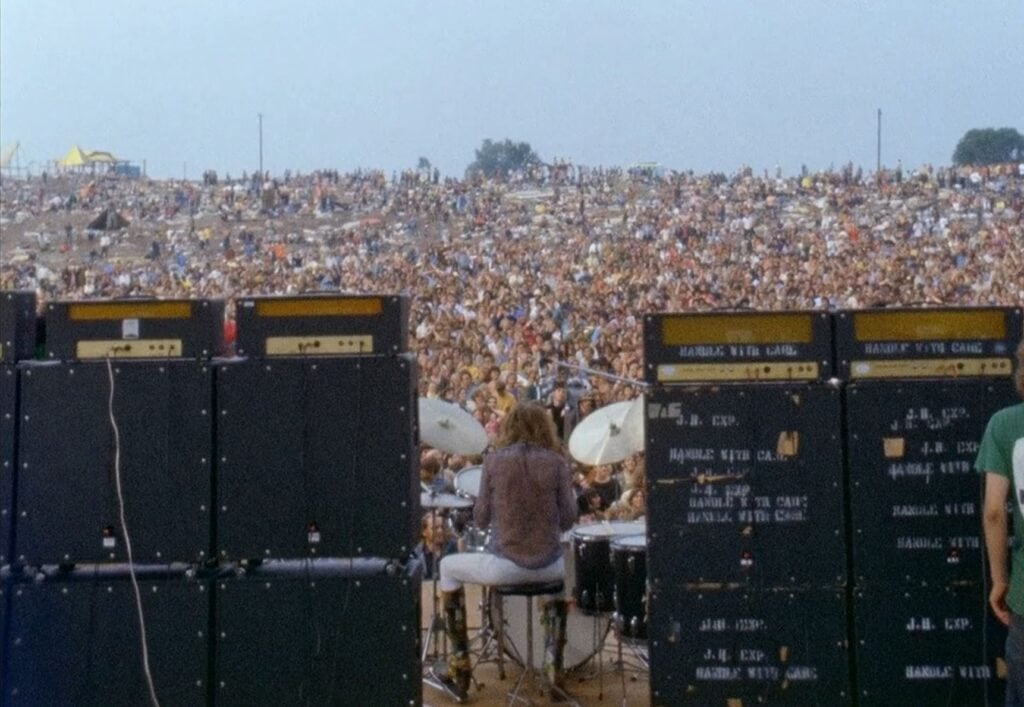 Amps at the Woodstock seen from the back. 